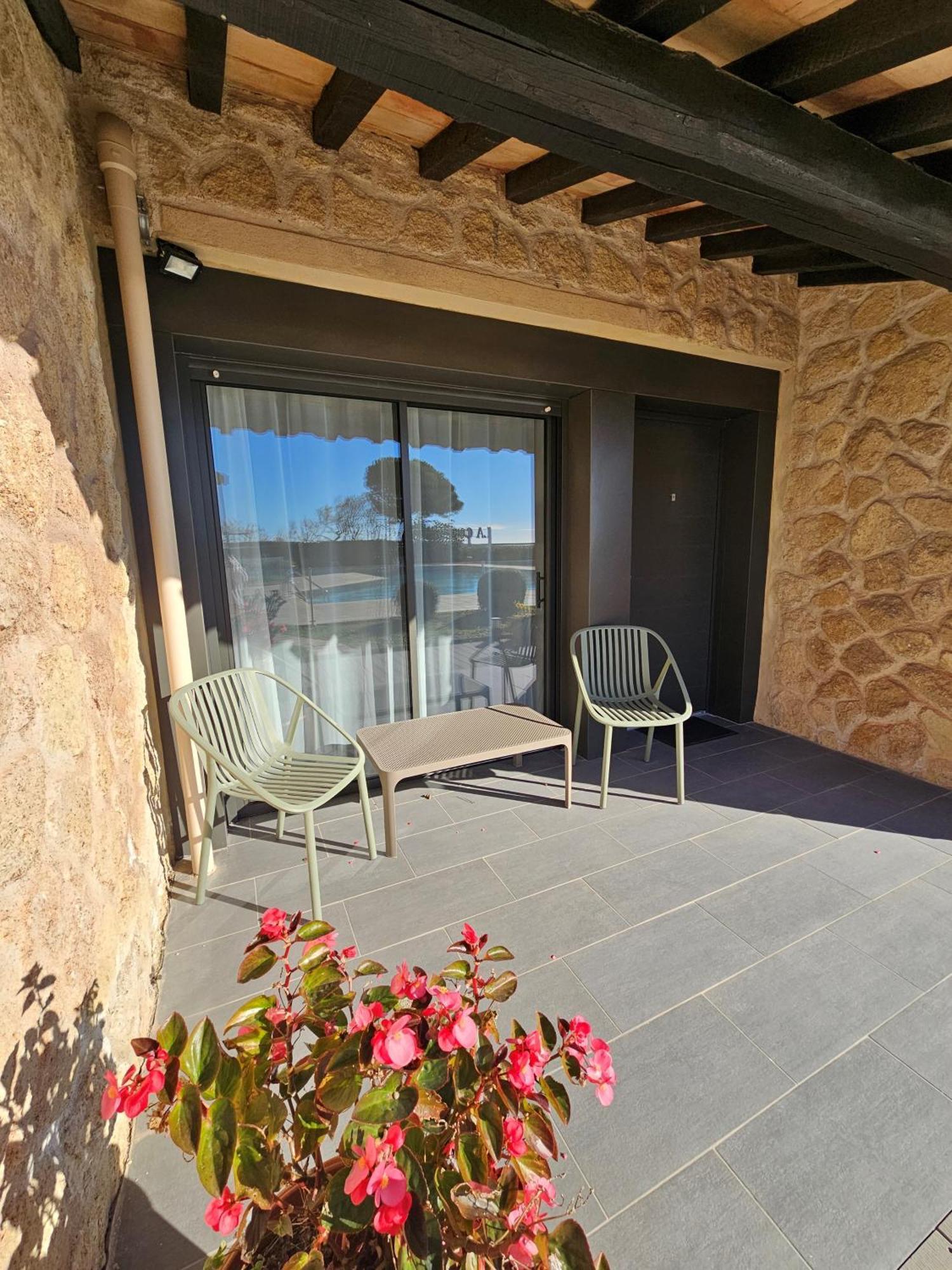 Hotel La Cote Bleue 3*